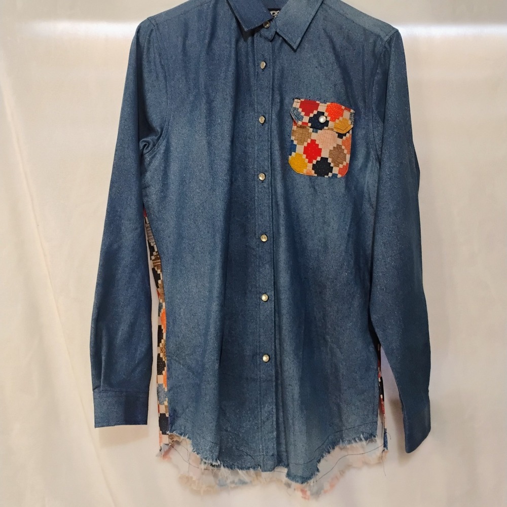 One 24 Rags Denim Patchwork Back Pearl Snap Small Shirt Frayed Hem Blue K